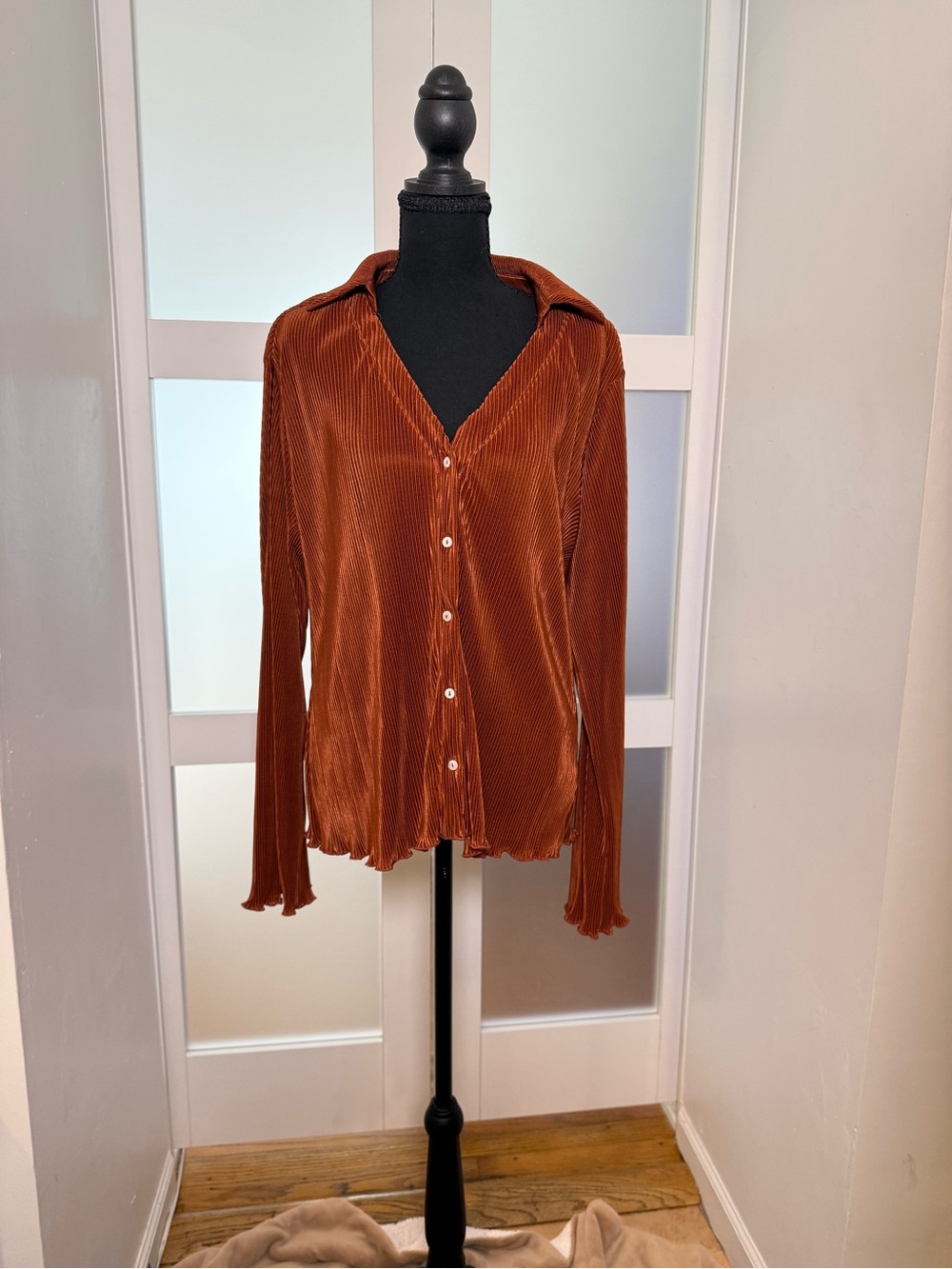 Dolan Left Coast Lettuce Hem Rust Button-down from Anthropologie, size Large NWT